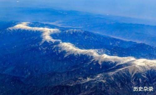 直观感受秦岭挡住南下冷空气 山脉成天然屏障